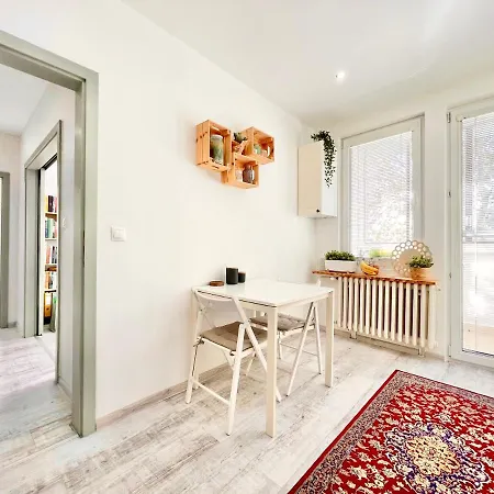 Family-friendly With Free Parking In 公寓