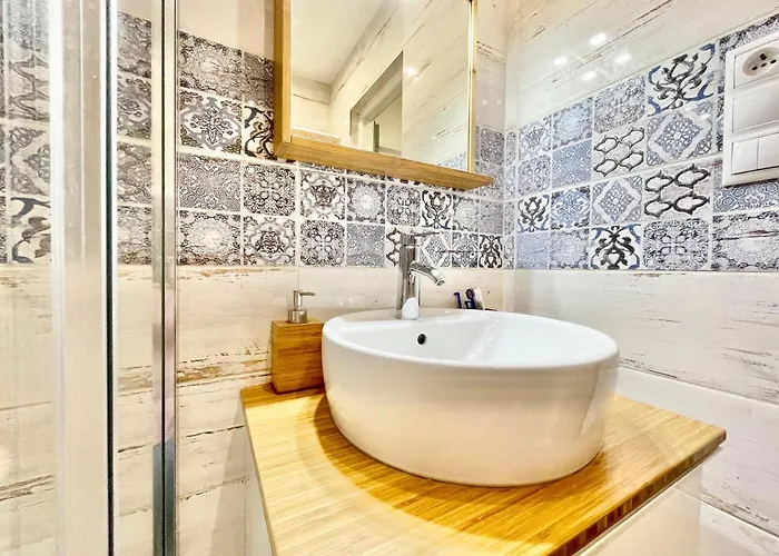 Family-friendly With Free Parking In Apartmán Bratislava