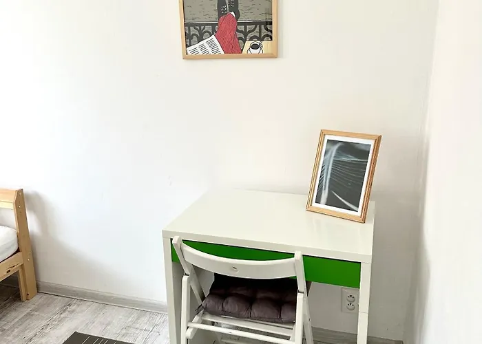 Family-friendly With Free Parking In Apartmán Bratislava