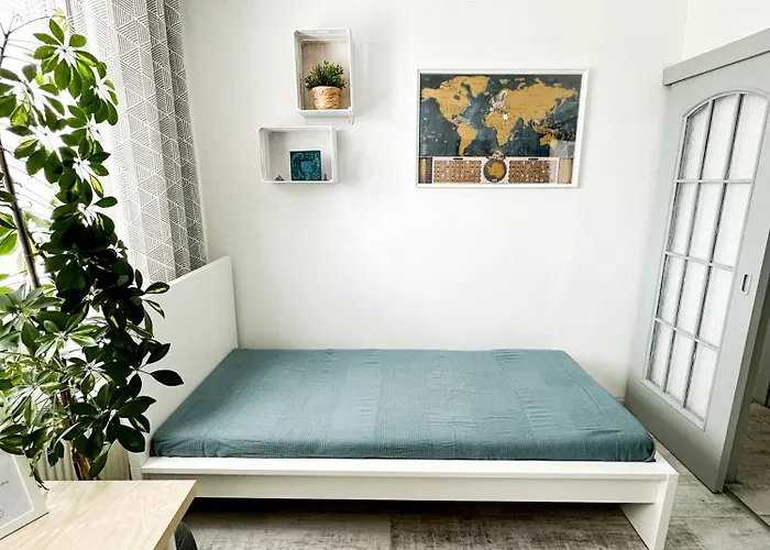 Apartmán Family-friendly With Free Parking In *